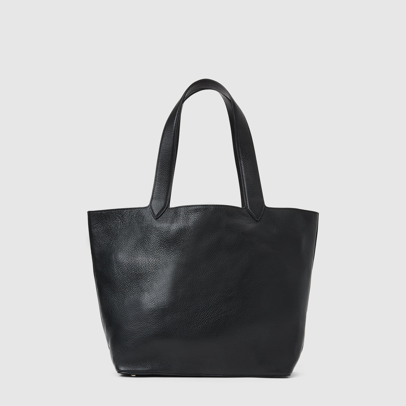 ARI TOTE