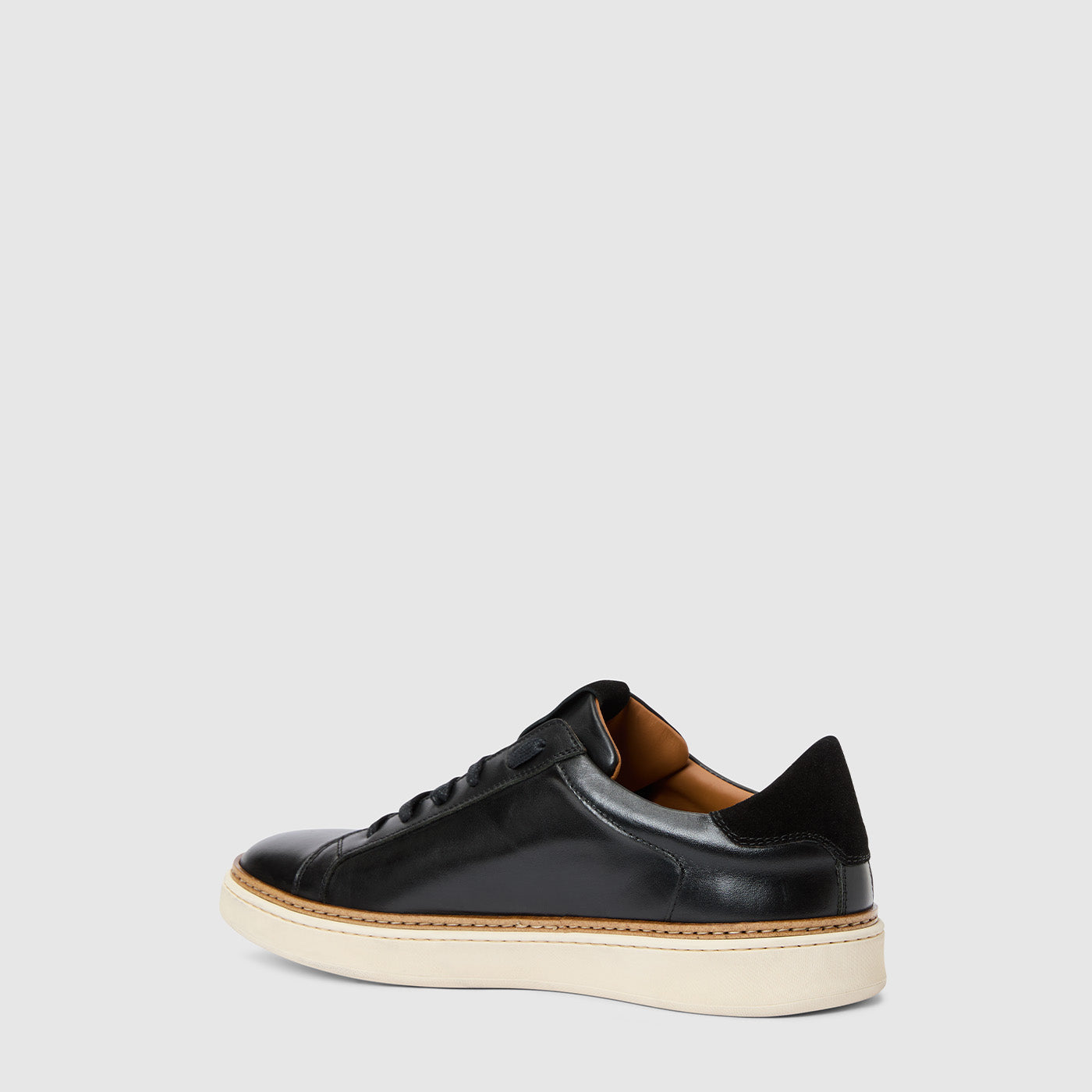 BRIVIO SNEAKER