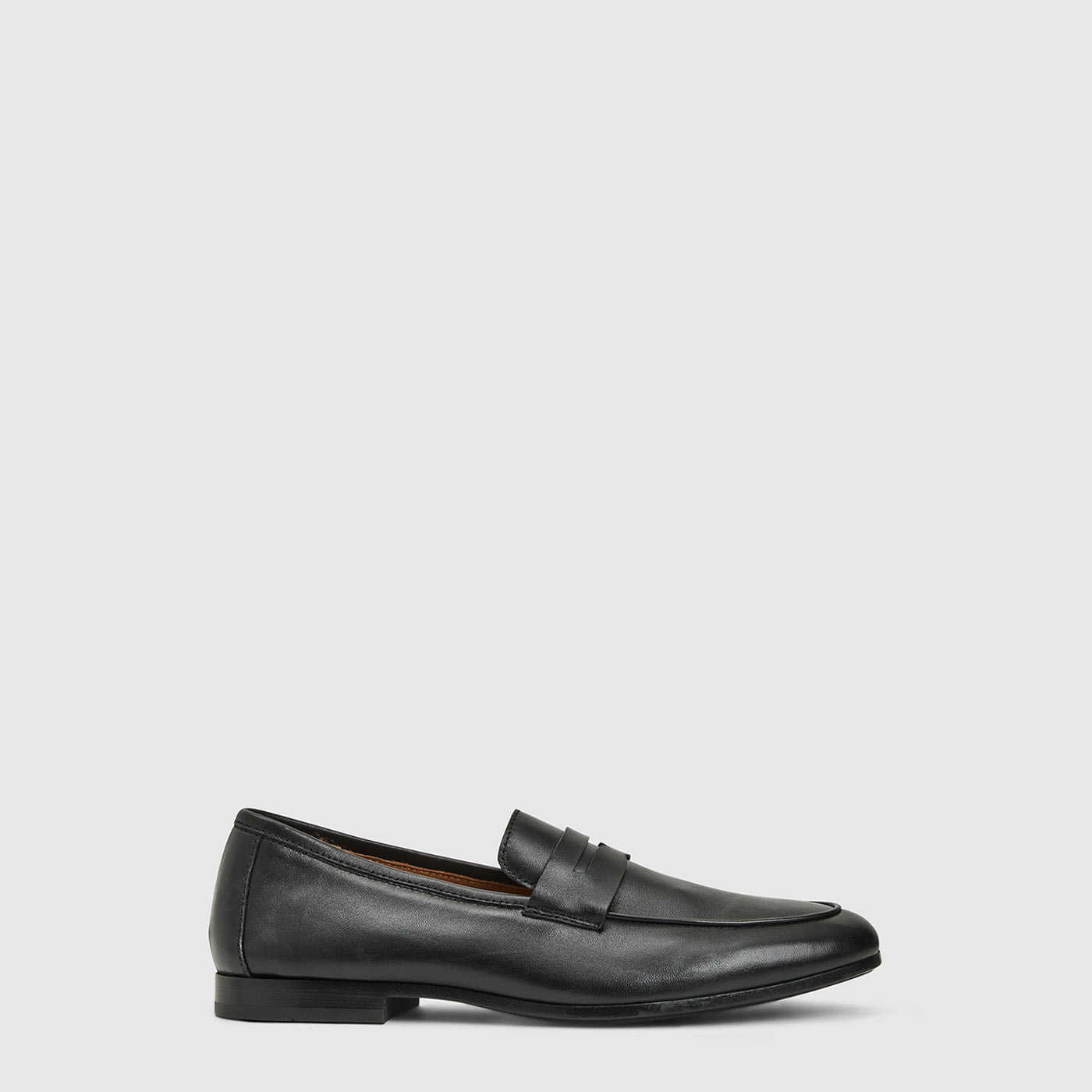 JON LOAFER