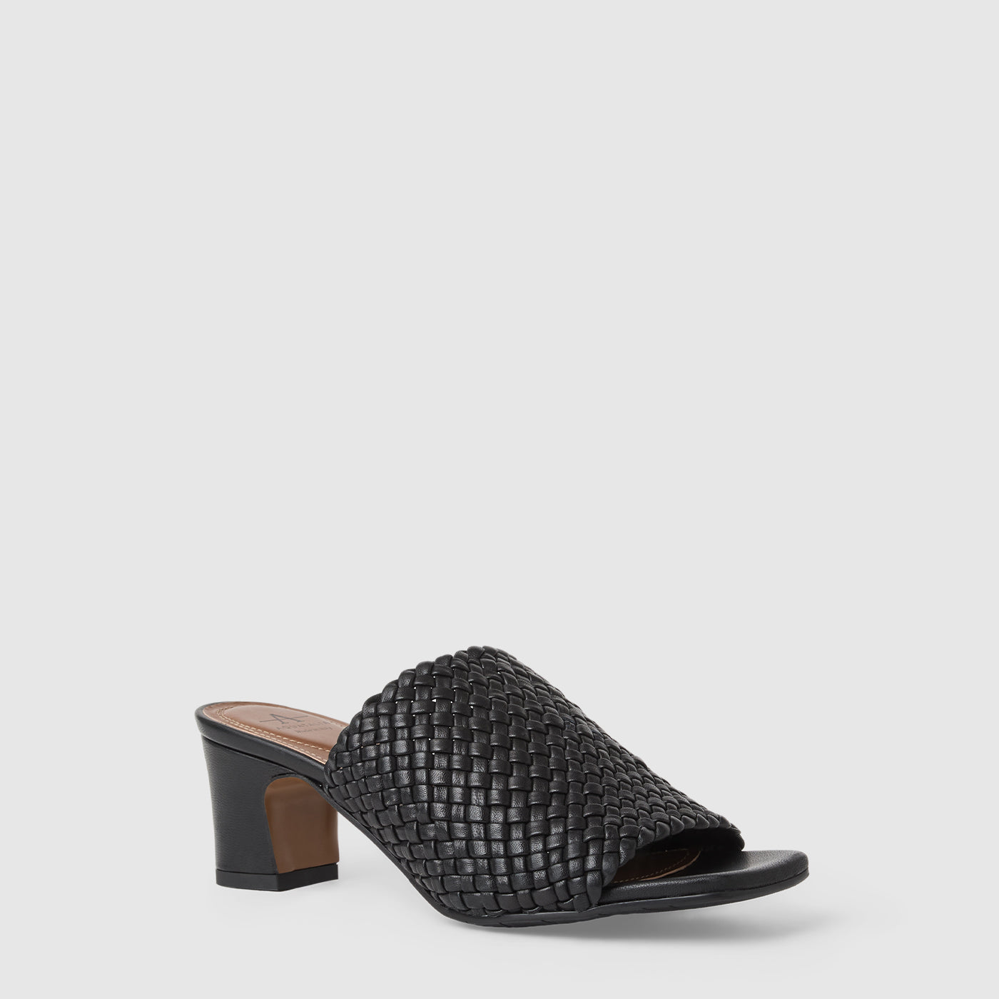 LAQUILA SANDAL