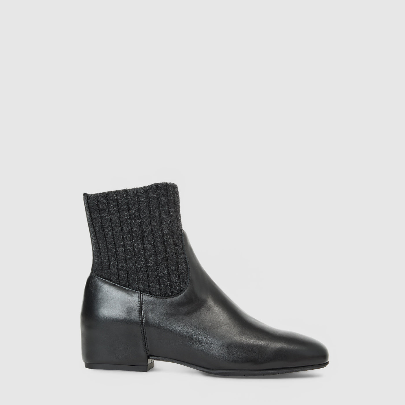 ULYSSA COZY ANKLE BOOT