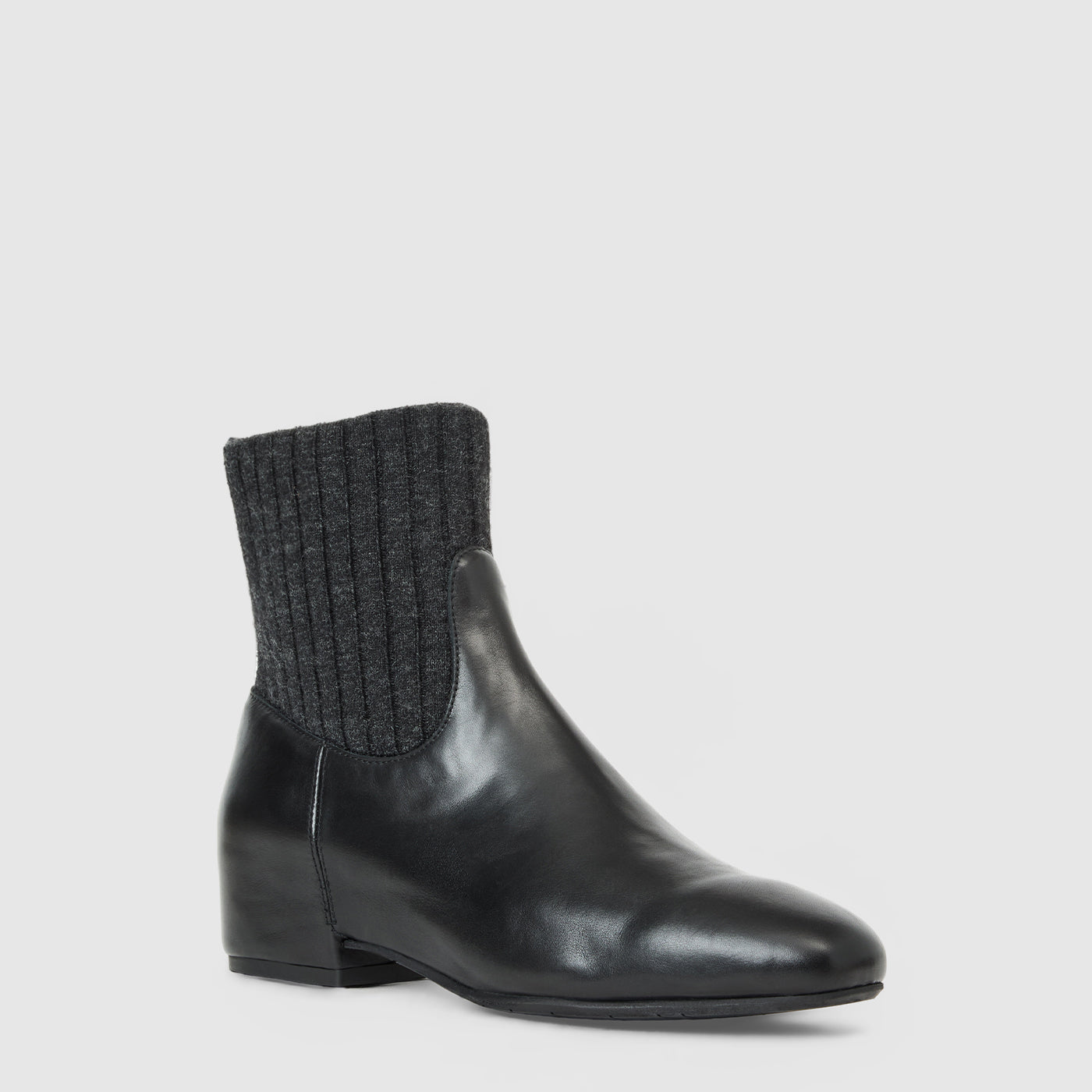 ULYSSA COZY ANKLE BOOT